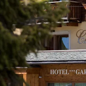 https://hotel-champagne.it-lombardy.com